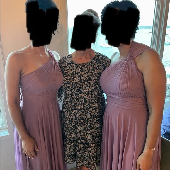 Gorgeous floor length gown - Picture 8 of 9